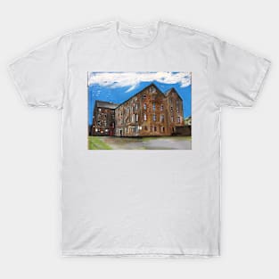 Flats By The River, Hull, England T-Shirt